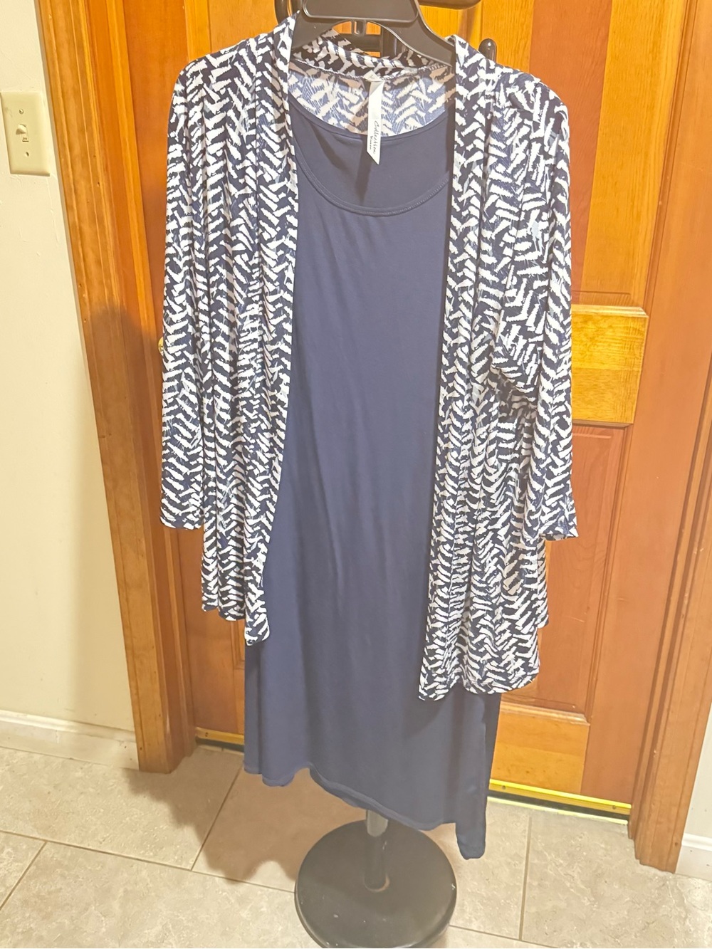 New York Collection sleeveless dress with patterned cardigan Size 1X